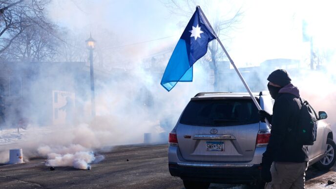 NBA postpones Timberwolves-Warriors game in Minneapolis after fatal shooting by federal officer