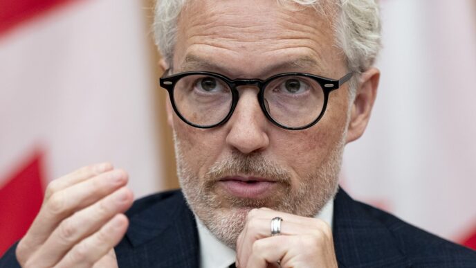 Aggregator Downloaded image for imported item 94463 | Meridian Source Federal privacy commissioner looking into sexualized deepfakes on X platform