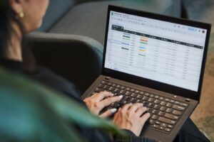 Remote work option ending for thousands of public, private sector workers in 2026