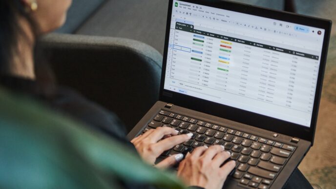 Remote work option ending for thousands of public, private sector workers in 2026