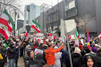 Some Canadians manage to contact family in Iran for first time in days amid protests