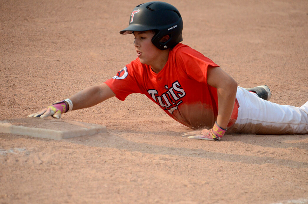 JM-13U-AA-Twins-Blue-1x | Meridian Source