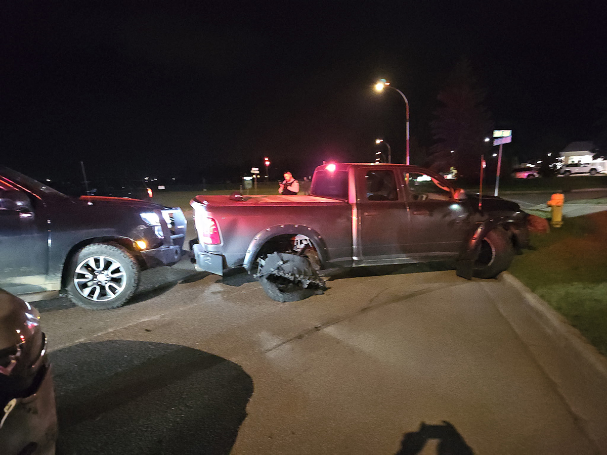 Medicine Hat man charged following two-hour police pursuit in Lloydminster