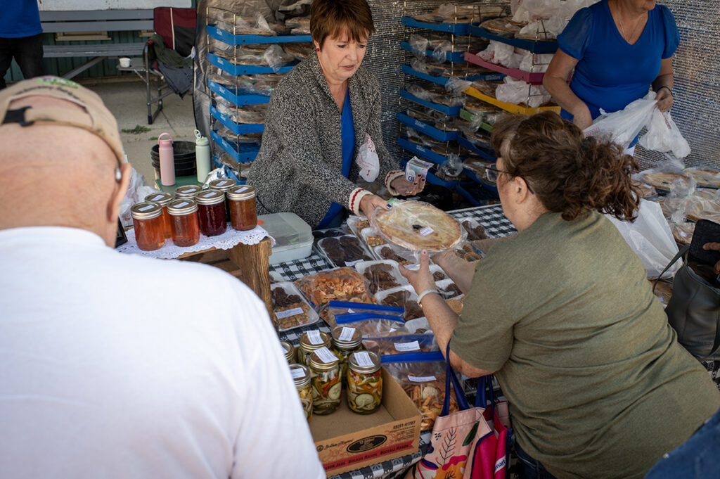 TW - Walburg Blueberry Fest2 | Meridian Source Walburg