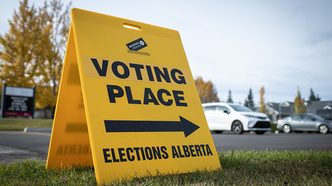 TW - ReferendumSign1 | Meridian Source